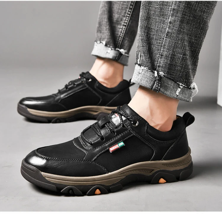 2024 Business Comfort Men's Shoes Simple versatile leather footwear Casual outdoor anti slip loafers male new comfortable flat