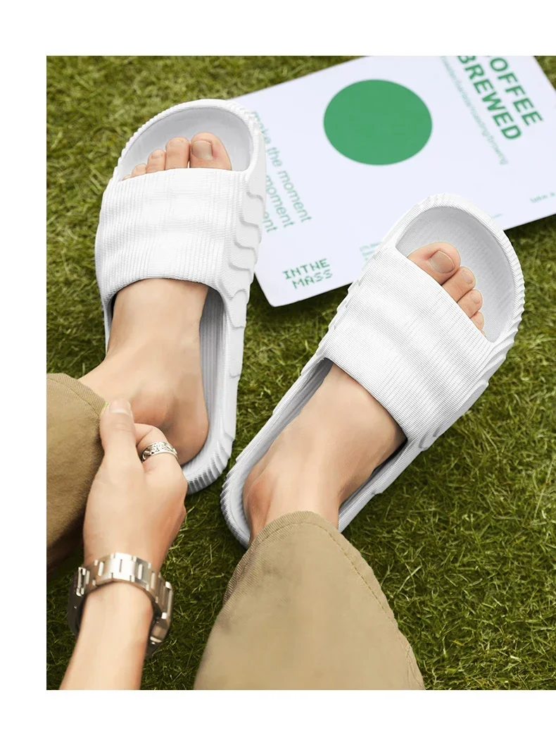 New Summer Sneaker Slippers For Women Men Thick Bottom Platform Slides Soft EVA Hollow Unisex Sports Sandals Casual Beach Shoes