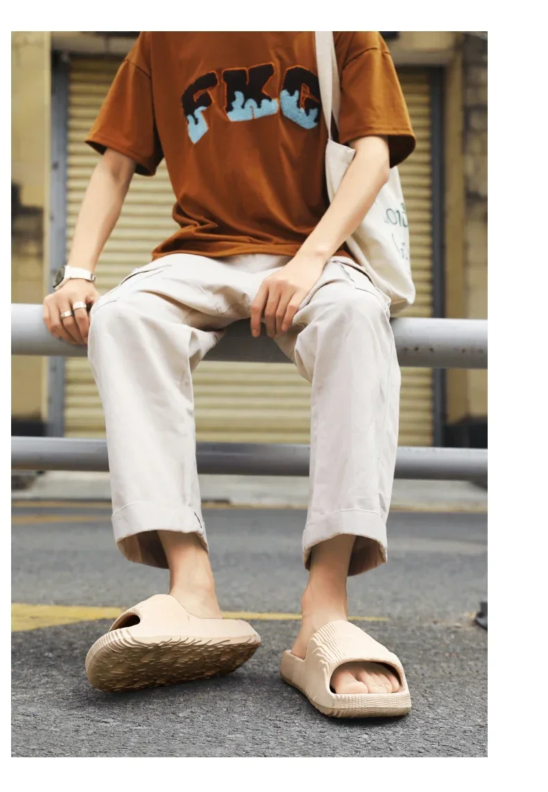 New Summer Sneaker Slippers For Women Men Thick Bottom Platform Slides Soft EVA Hollow Unisex Sports Sandals Casual Beach Shoes