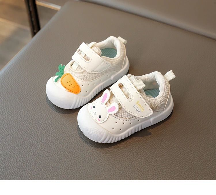 Children's Walking Shoes Red Cartoon Soft Breathable Boys Girls Baby Shoes Khaki Lightweight Kids Baby Casual Shoes Sandals