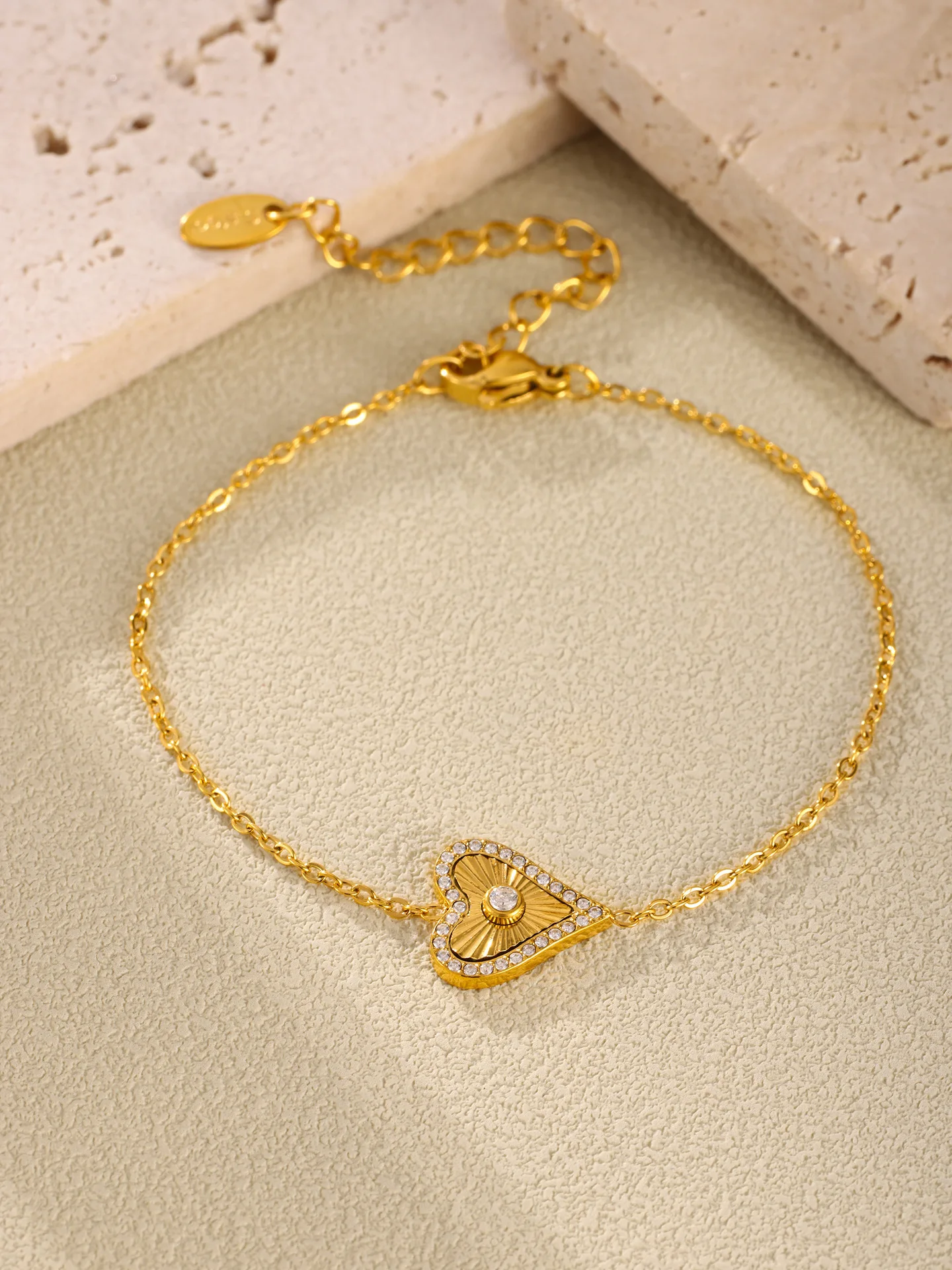 Vintage Heart Pendant Necklace Bracelet For Women Zircon Waterproof Stainless Steel Chain Banquet Daily Jewelry Gift