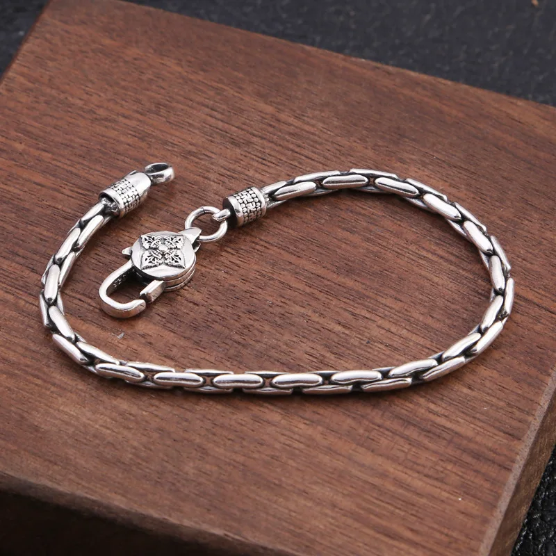 Simplicity Vintage S925 Sterling Silver Bracelet Snake Bone Chain Sculpture Petal Vajra Buckle Bracelet Jewelry Gift