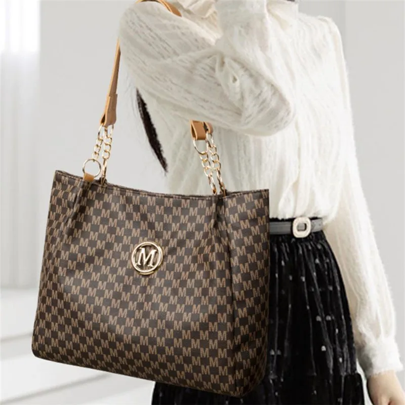 Vintage Geometric Tote Bag Synthetic Leather Letter "M" Design for Women Handbag Shoulder Bag Large Capacity Shopping Travel Bag