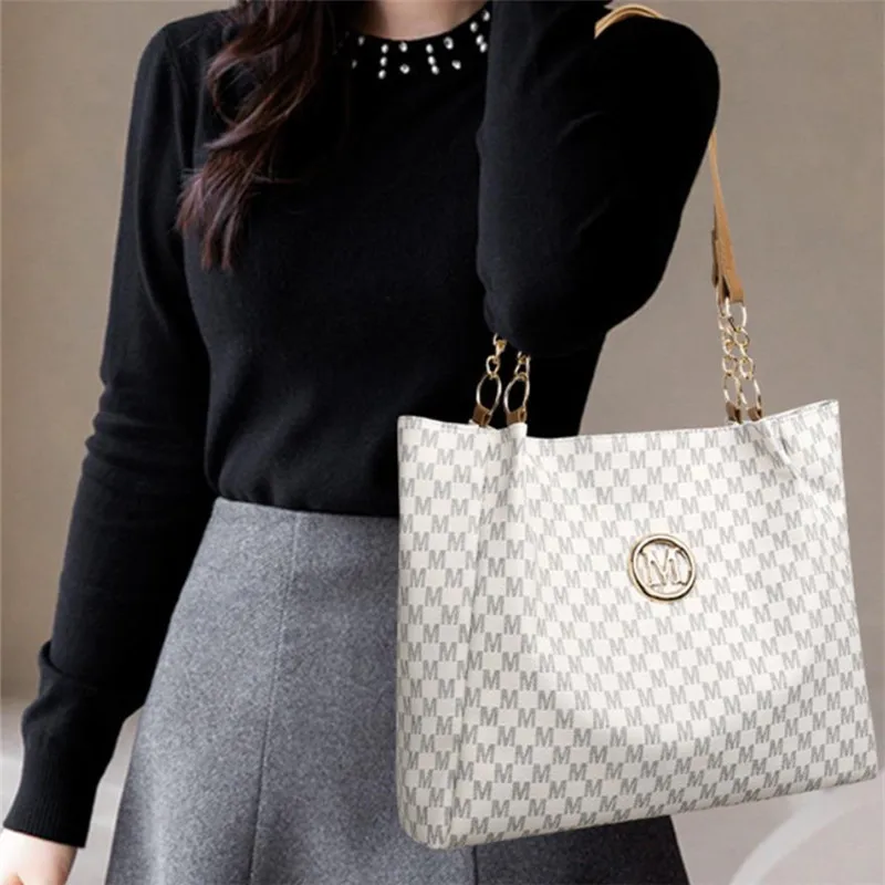 Vintage Geometric Tote Bag Synthetic Leather Letter "M" Design for Women Handbag Shoulder Bag Large Capacity Shopping Travel Bag