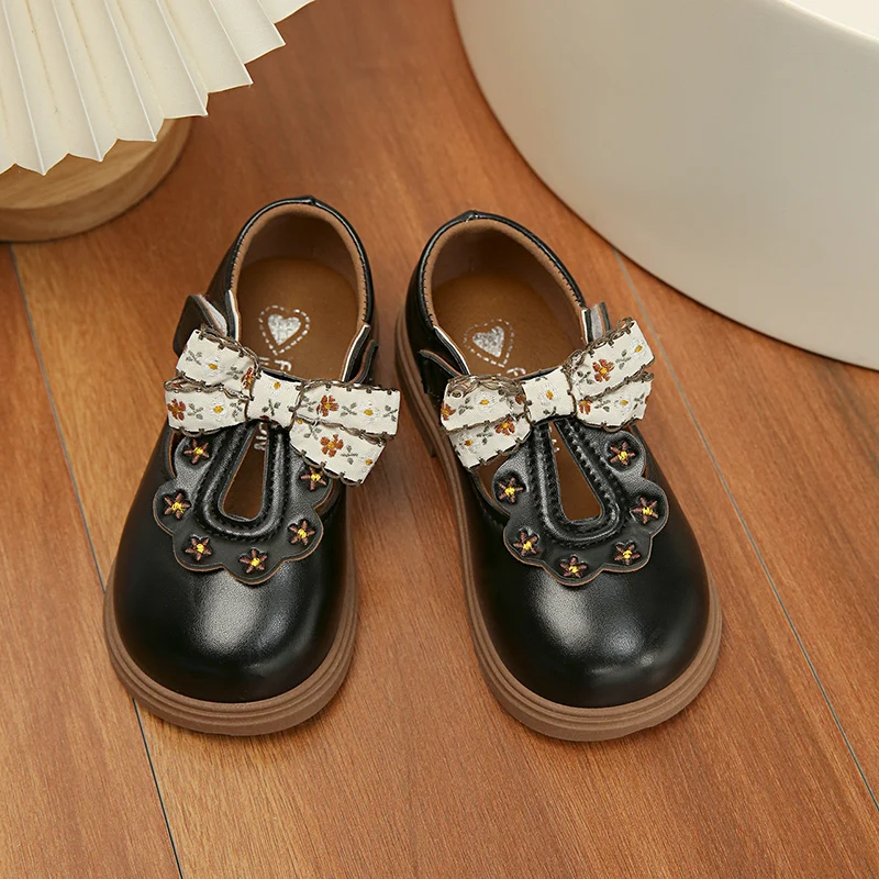 Cute Bow Leather Girls Shoes 2026 New T-strap Oxfords Spring Kids Soft Shoes For Girl School Children Princess Dress Shoes