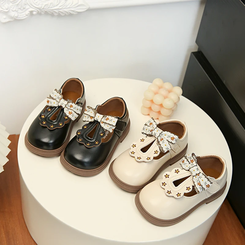 Cute Bow Leather Girls Shoes 2026 New T-strap Oxfords Spring Kids Soft Shoes For Girl School Children Princess Dress Shoes