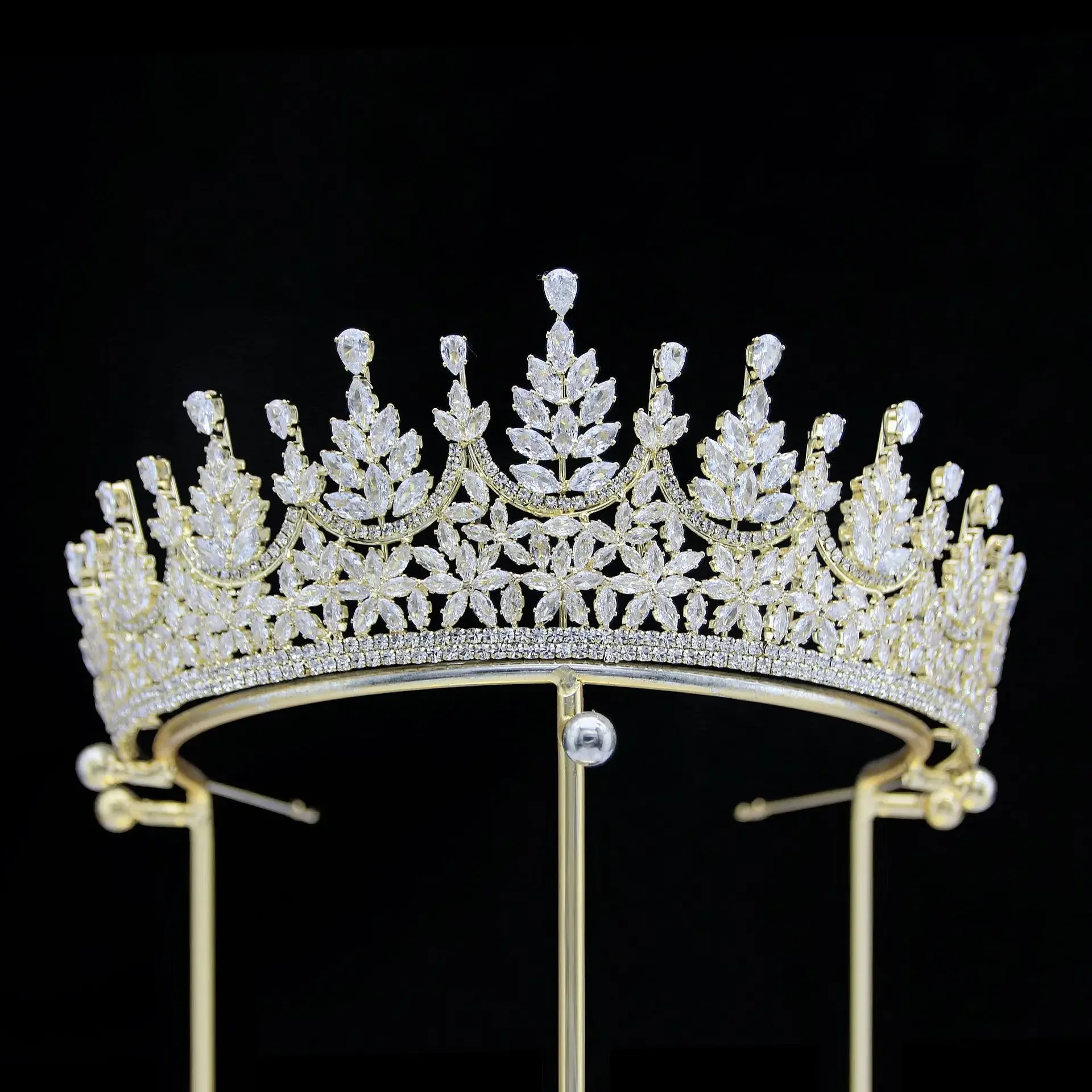 Wedding Crowns For Bride Cubic Zirconia Princess Queen Bridal Tiara Crown For Women Party Prom Wedding Hair Jewelry Headdress