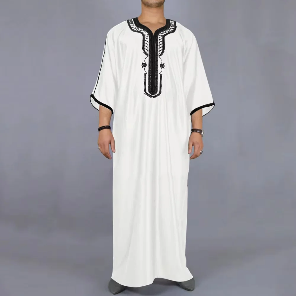 Moroccan Style Muslim Men's Long Robe White Elegant Exquisite Embroidery Men's Long Robe Casual Simple Robe
