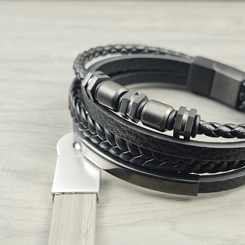 Men's Stainless Steel Luxury Magnetic Buckle Braided Multi-layer Leather Cylinder Hexagonal Bead Bracelet Men's Jewelry Gift