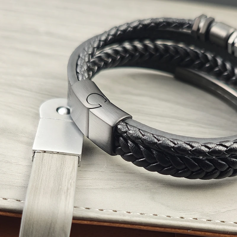 Men's Stainless Steel Luxury Magnetic Buckle Braided Multi-layer Leather Cylinder Hexagonal Bead Bracelet Men's Jewelry Gift