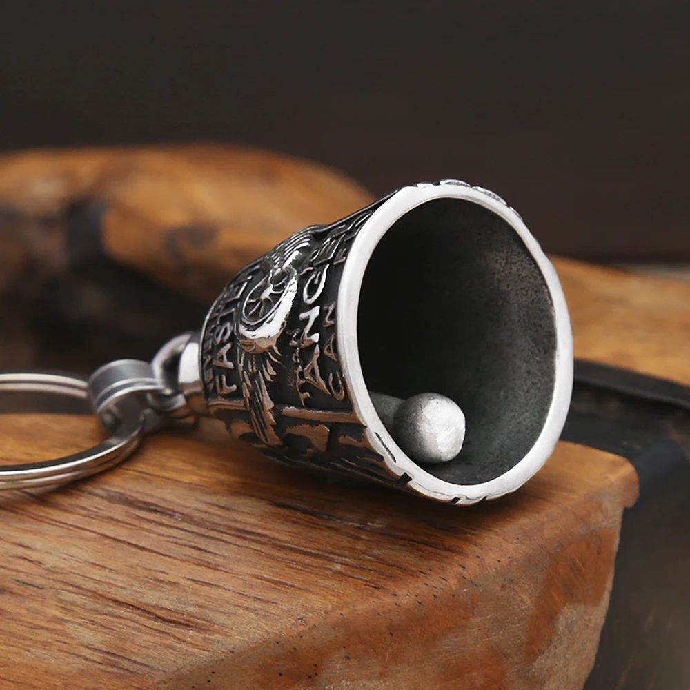 New Vintage 316L Stainless Steel Motorcycle Bike Bell Angel Wing Wheel Keychains For Men Fashion Punk Lucky Jewelry Dropshipping