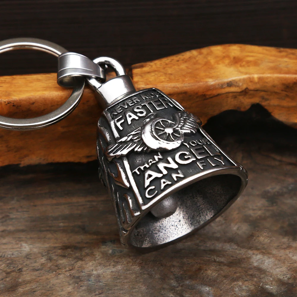 New Vintage 316L Stainless Steel Motorcycle Bike Bell Angel Wing Wheel Keychains For Men Fashion Punk Lucky Jewelry Dropshipping