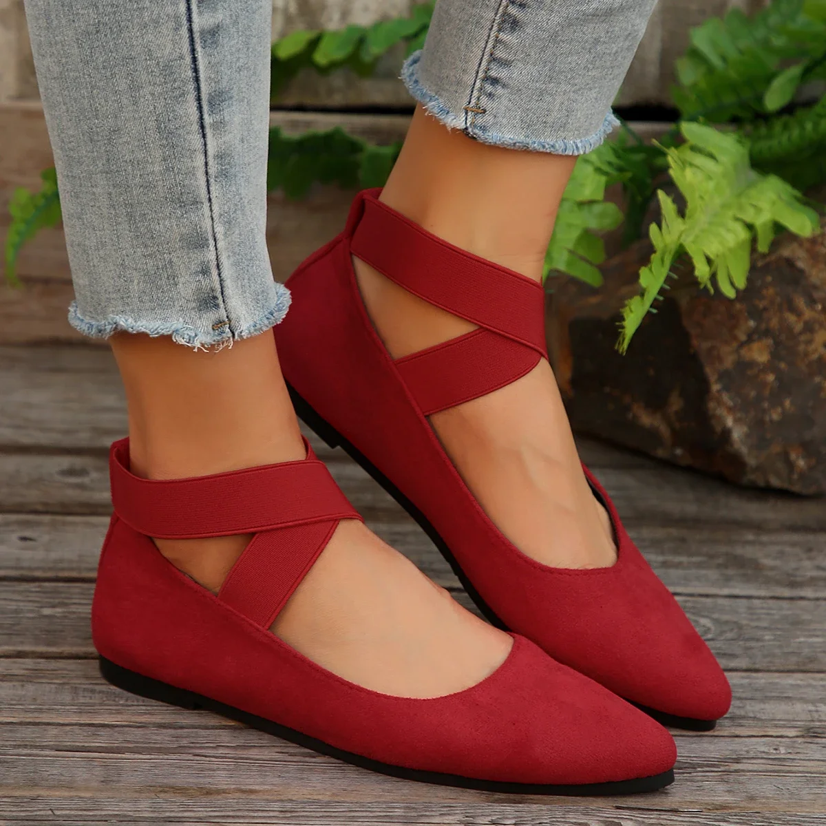 Black New Women's Flat Shoes Fashion Lightweight Shoes Women's Elegant Ballet Shoes Soft Outdoor Casual Women's Shoes Size 36-43