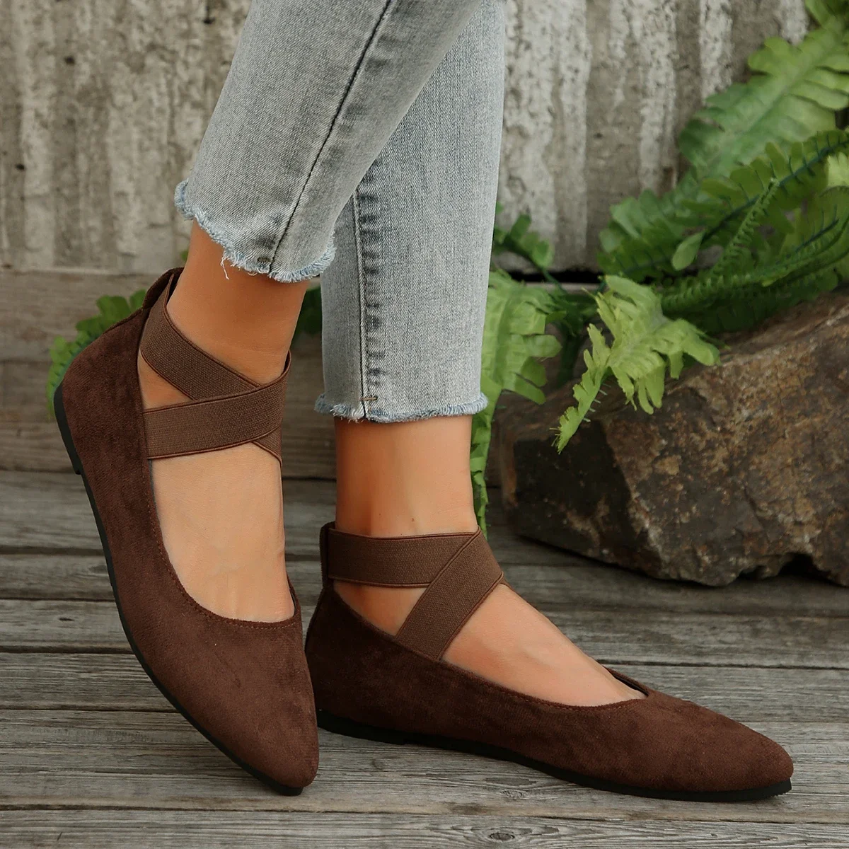 Black New Women's Flat Shoes Fashion Lightweight Shoes Women's Elegant Ballet Shoes Soft Outdoor Casual Women's Shoes Size 36-43