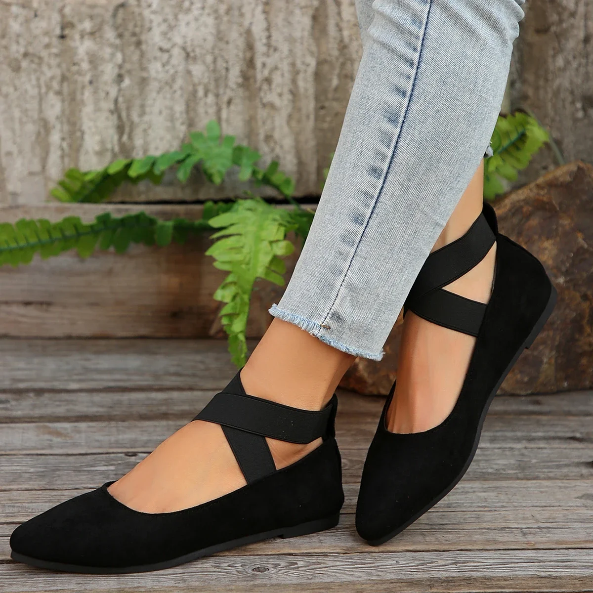 Black New Women's Flat Shoes Fashion Lightweight Shoes Women's Elegant Ballet Shoes Soft Outdoor Casual Women's Shoes Size 36-43