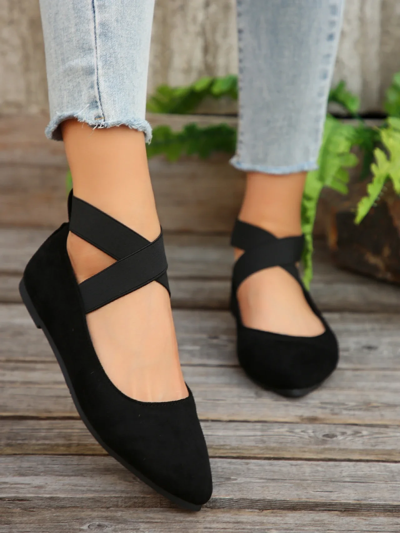 Black New Women's Flat Shoes Fashion Lightweight Shoes Women's Elegant Ballet Shoes Soft Outdoor Casual Women's Shoes Size 36-43