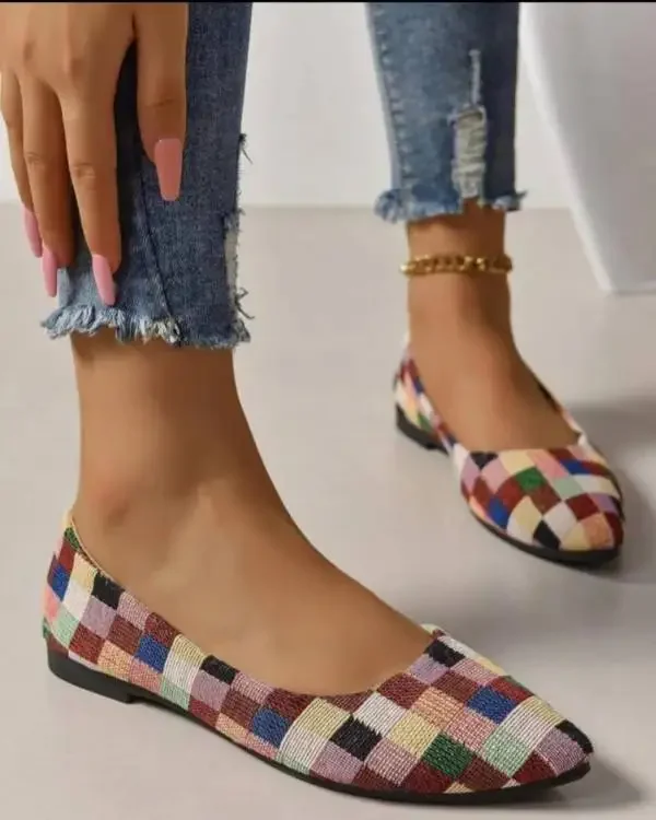 Women's Canvas Ballet Shoes Flat Breathable Colorblock Plaid Slip-on Loafers for 2024 Fashionable and Comfortable Footwear