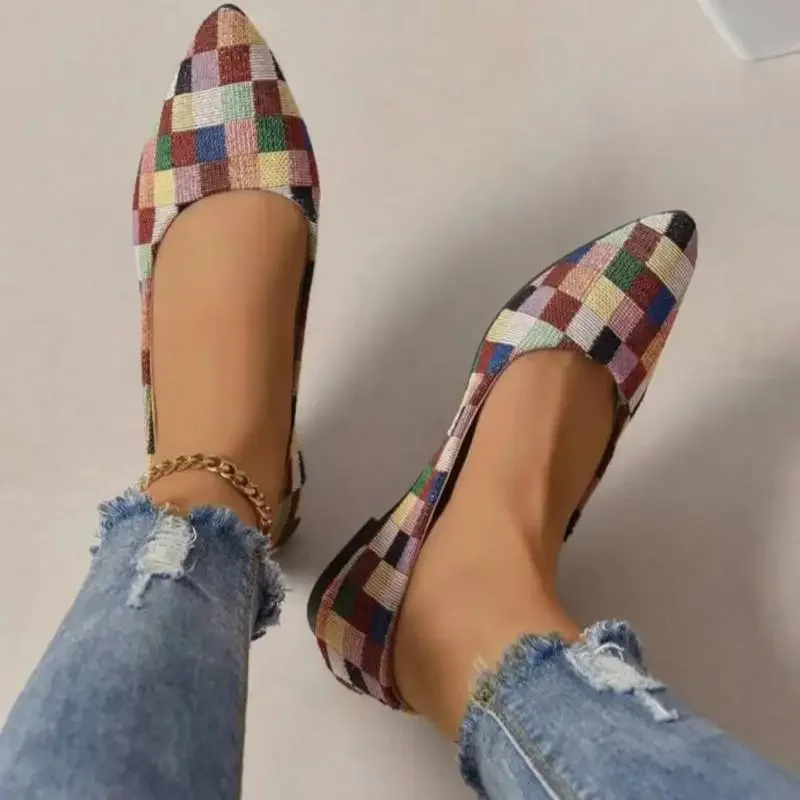Women's Canvas Ballet Shoes Flat Breathable Colorblock Plaid Slip-on Loafers for 2024 Fashionable and Comfortable Footwear