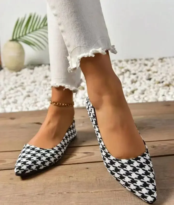 Women's Canvas Ballet Shoes Flat Breathable Colorblock Plaid Slip-on Loafers for 2024 Fashionable and Comfortable Footwear