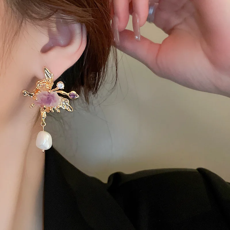 Asymmetrical Fresh Water Pearl Zircon Earring for Women Natural Stone Butterfly Drop Earrings Light Luxury Unique Jewelry