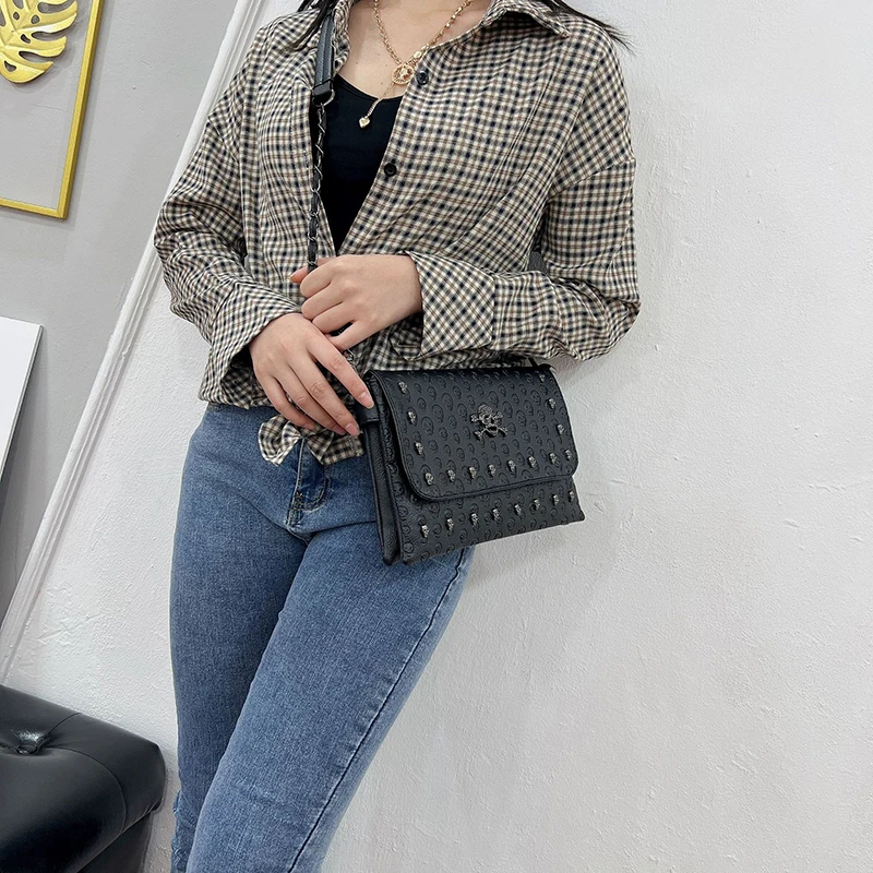 Luxury Women PU Leather Bag Messenger Bags Handbags Famous Brands Designer Female Vintage Gothic Chain Shoulder Bag
