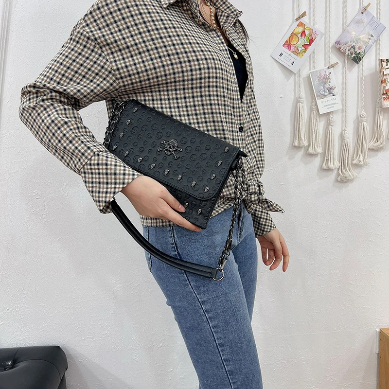 Luxury Women PU Leather Bag Messenger Bags Handbags Famous Brands Designer Female Vintage Gothic Chain Shoulder Bag