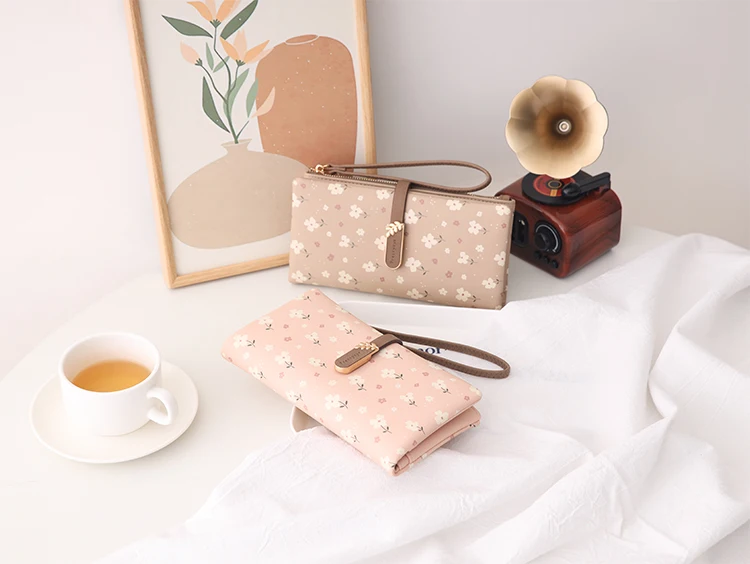Long Handbag Female 2024 Spring/Summer New Korean PU Printed Zipper Buckle Collapsible Multi-Function Long Wallet Can Be Wrist M