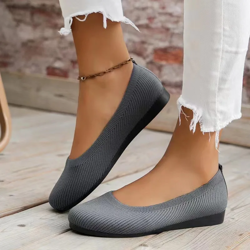 2024 Summer New Knitting Sock Sneakers Slip on Female Round Toe Plus Size Light Breathable Shoes Women's Flat Shoes
