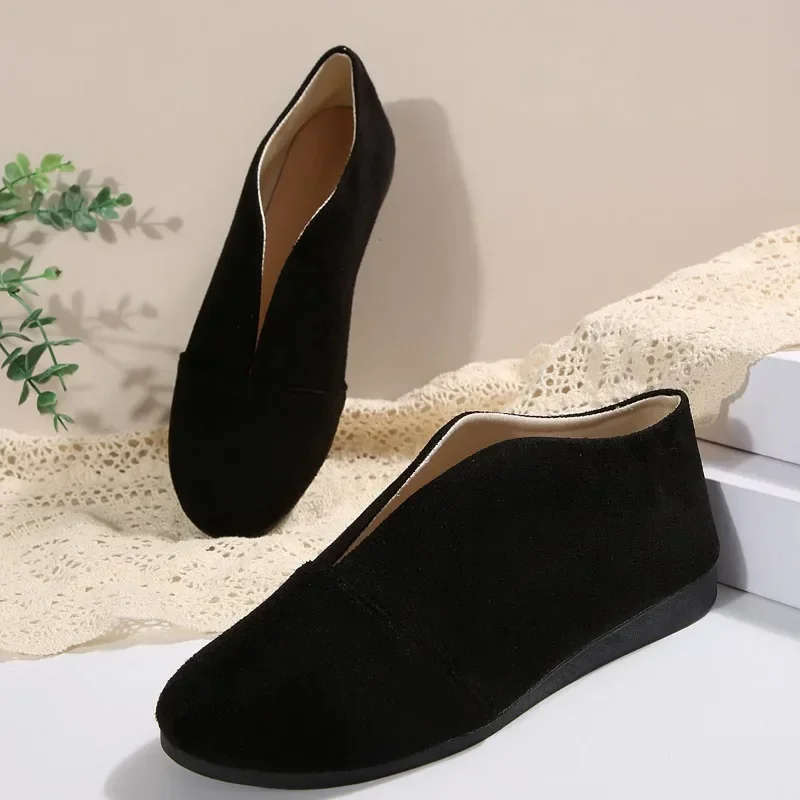 Women's New Slip-on Flat Shoes Outdoor Casual Women's Sewn Round Toe Soft Sole Lightweight Solid Color Flat Low-top Shoes