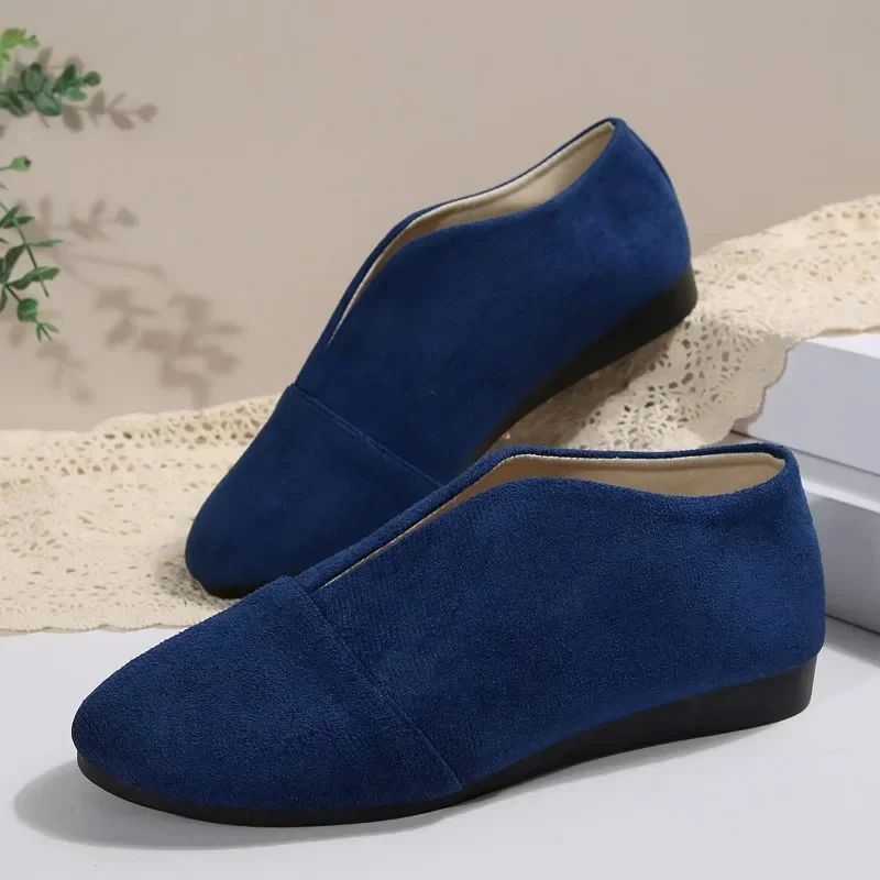 Women's New Slip-on Flat Shoes Outdoor Casual Women's Sewn Round Toe Soft Sole Lightweight Solid Color Flat Low-top Shoes