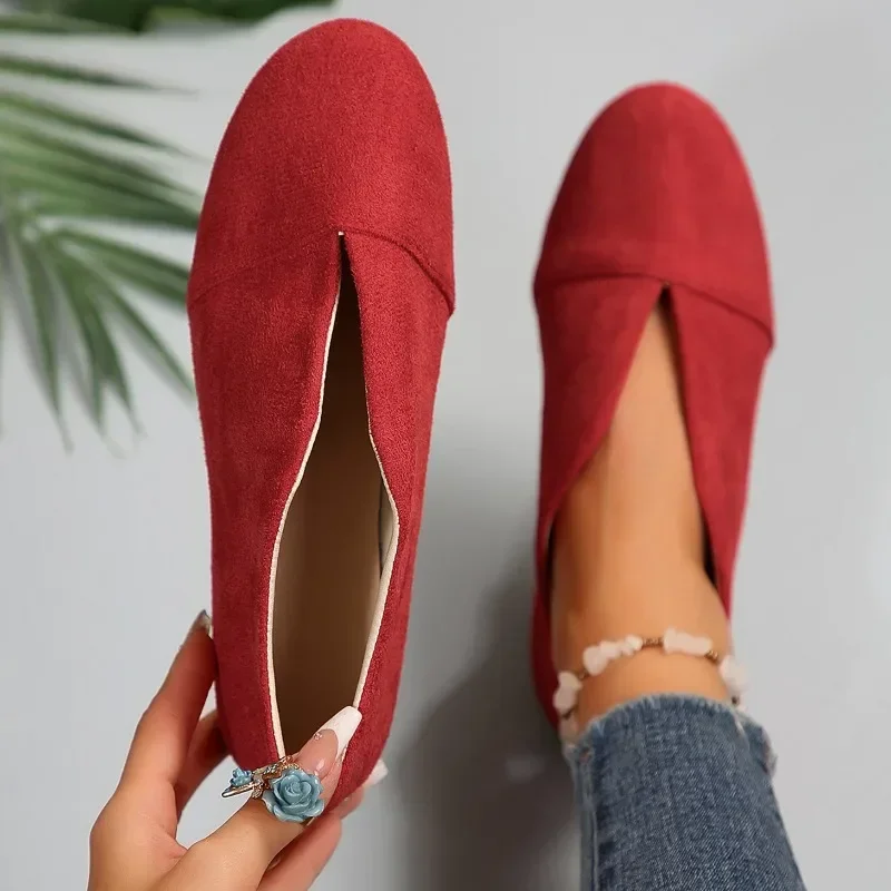 Women's New Slip-on Flat Shoes Outdoor Casual Women's Sewn Round Toe Soft Sole Lightweight Solid Color Flat Low-top Shoes