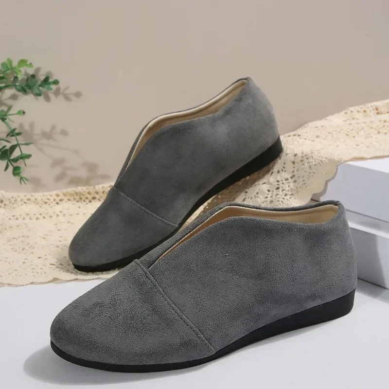 Women's New Slip-on Flat Shoes Outdoor Casual Women's Sewn Round Toe Soft Sole Lightweight Solid Color Flat Low-top Shoes