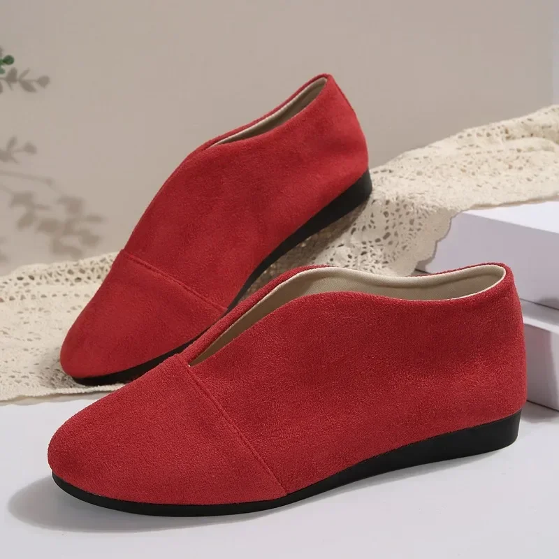 Women's New Slip-on Flat Shoes Outdoor Casual Women's Sewn Round Toe Soft Sole Lightweight Solid Color Flat Low-top Shoes