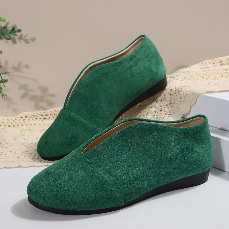 Women's New Slip-on Flat Shoes Outdoor Casual Women's Sewn Round Toe Soft Sole Lightweight Solid Color Flat Low-top Shoes