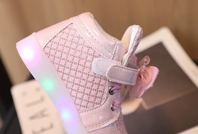 Kid Tennis 2025 Spring And Autumn Children LED Sneakers Boys Glowing Shoes kids Baby Girls Toddler Shoes with Light Up Luminous