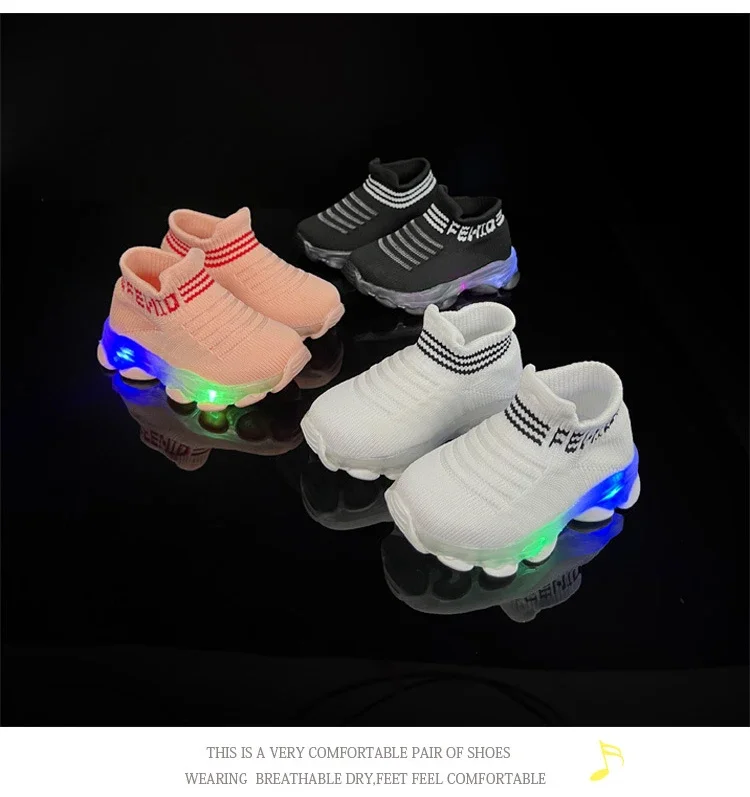 Boys and girls' flying woven sports socks and shoes with LED lights, summer new breathable and elastic children's shoes