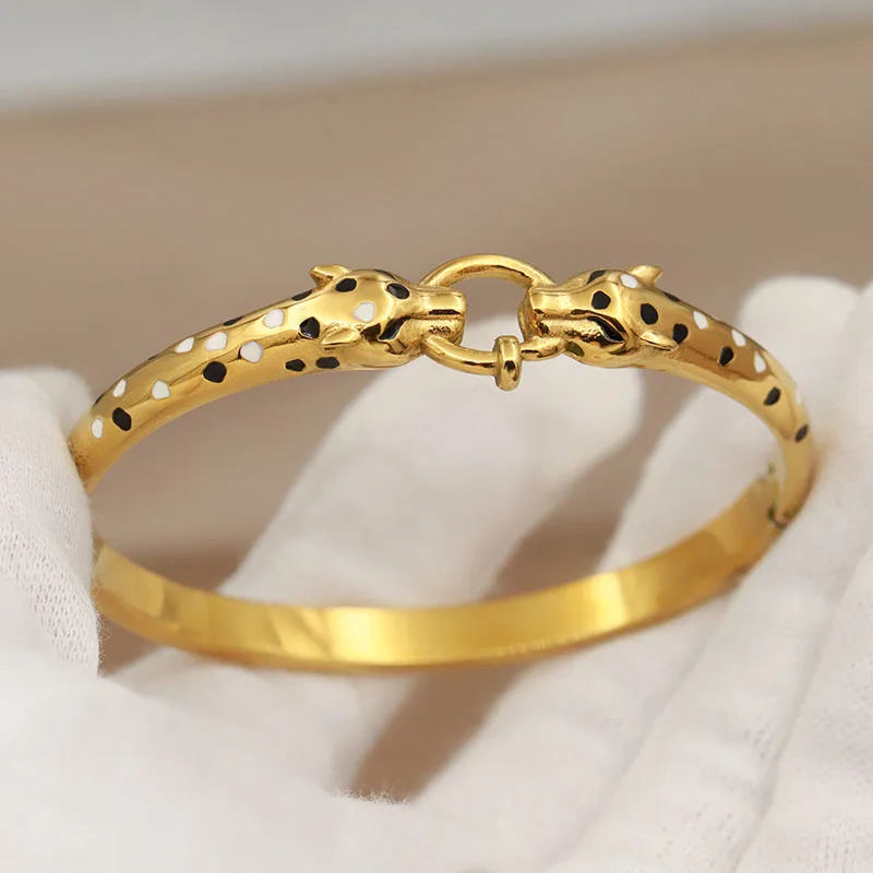 316L Classic Stainless Steel Unique Leopard Open Bracelet for Women Elegant Bangles Rust-proof Animal Bangle Wrist Jewelry