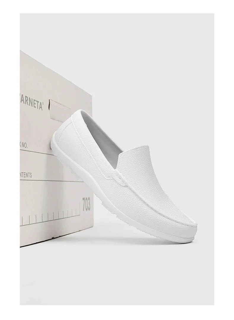 Men Chef Shoes Man Summer Beach Slippers Water-proof Oil-proof Kitchen Shoes Non-slip Garden Clogs Hotel Work Shoe EVA Sandal