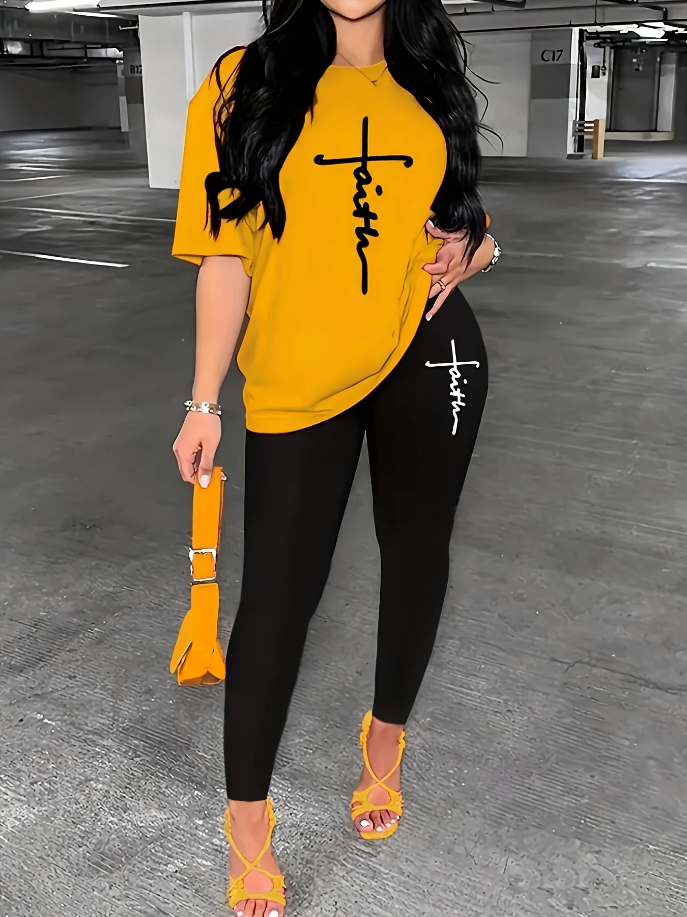 Women's Sports Outfit Set Plus Size Letter Print Black Short Sleeve T-shirt Top & Pants Fitness 2 Piece Set