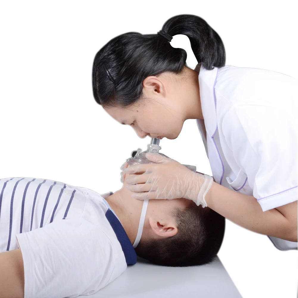 Reusable professional emergency cardiopulmonary resuscitation breathing mask to protect rescue personnel with artificial respira
