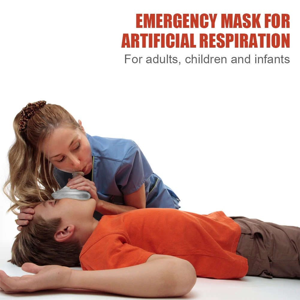 Reusable professional emergency cardiopulmonary resuscitation breathing mask to protect rescue personnel with artificial respira