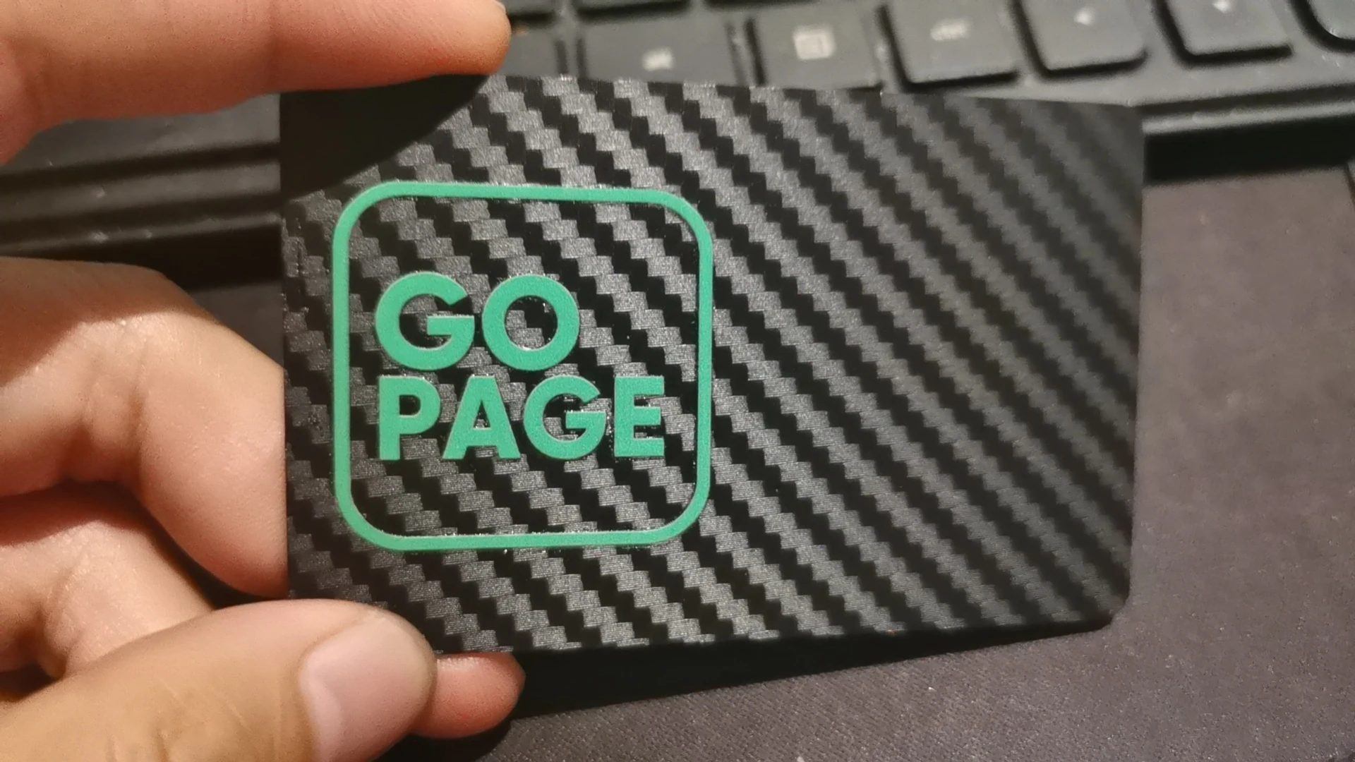 1Piece NFC Carbon Fiber Smart NFC Card NFC Business Card Fast Reading Ntag 215 Blank NFC Card Digital Business Card Social Share