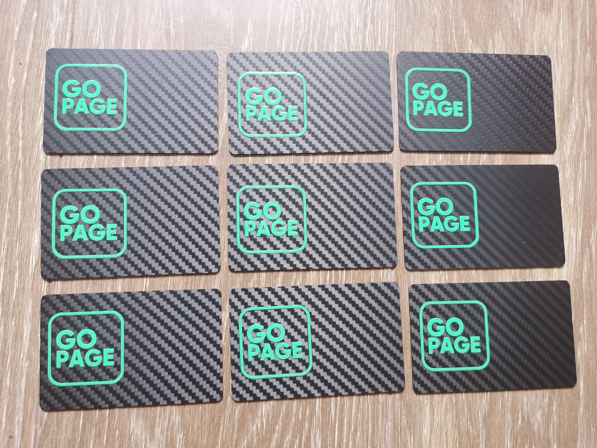 1Piece NFC Carbon Fiber Smart NFC Card NFC Business Card Fast Reading Ntag 215 Blank NFC Card Digital Business Card Social Share