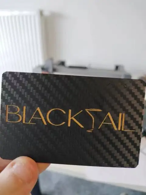 1Piece NFC Carbon Fiber Smart NFC Card NFC Business Card Fast Reading Ntag 215 Blank NFC Card Digital Business Card Social Share