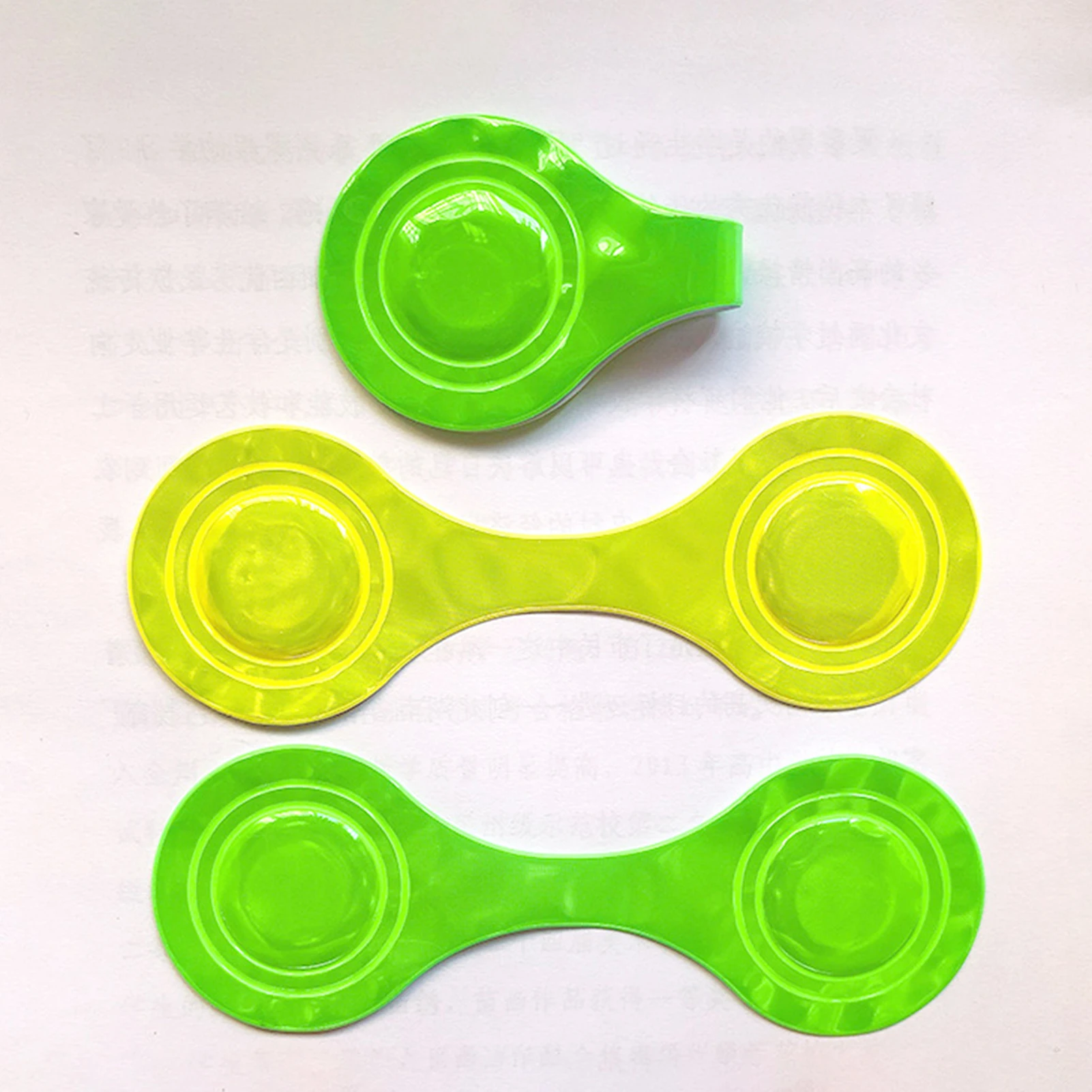 6Pcs Reflective Magnetic Clips for Backpacks, Reflector Bag Clips for Adults Night Walking Bike Cycling Safety Accessories