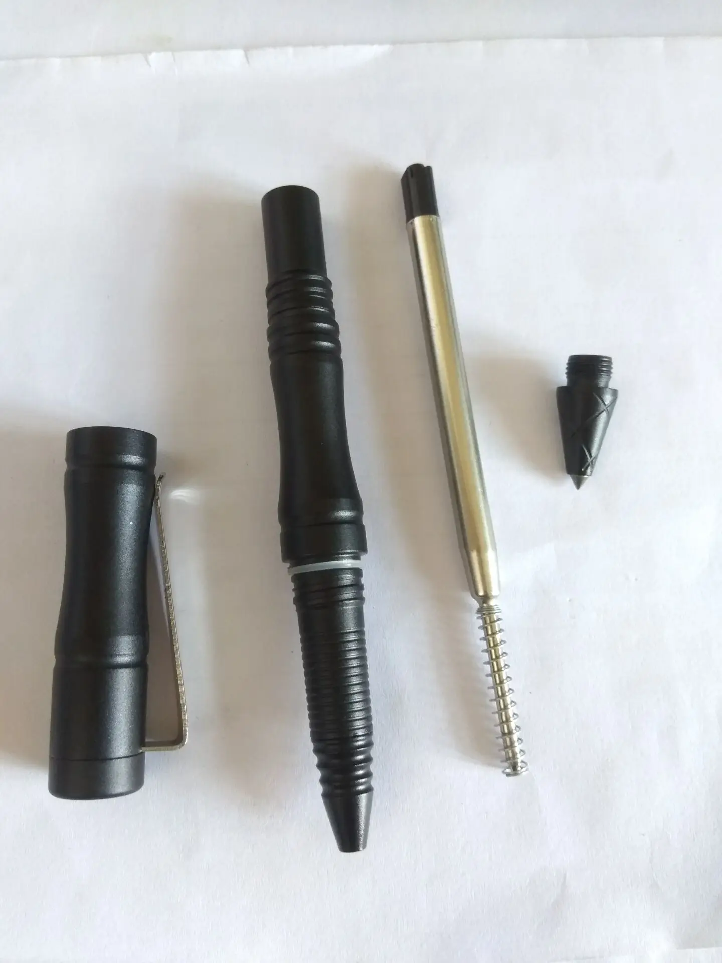 1pcs Self-Defence Tactical Pen Tungsten Steel Head Tactical Pen Security Protection Supplies Defense Tool EDC Window Breaker