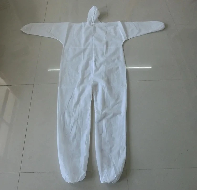 Protective Disposable Waterproof Oil-Resistant Work Safety Clothing Spary Painting Cover All Protection Clothes Overall Suit
