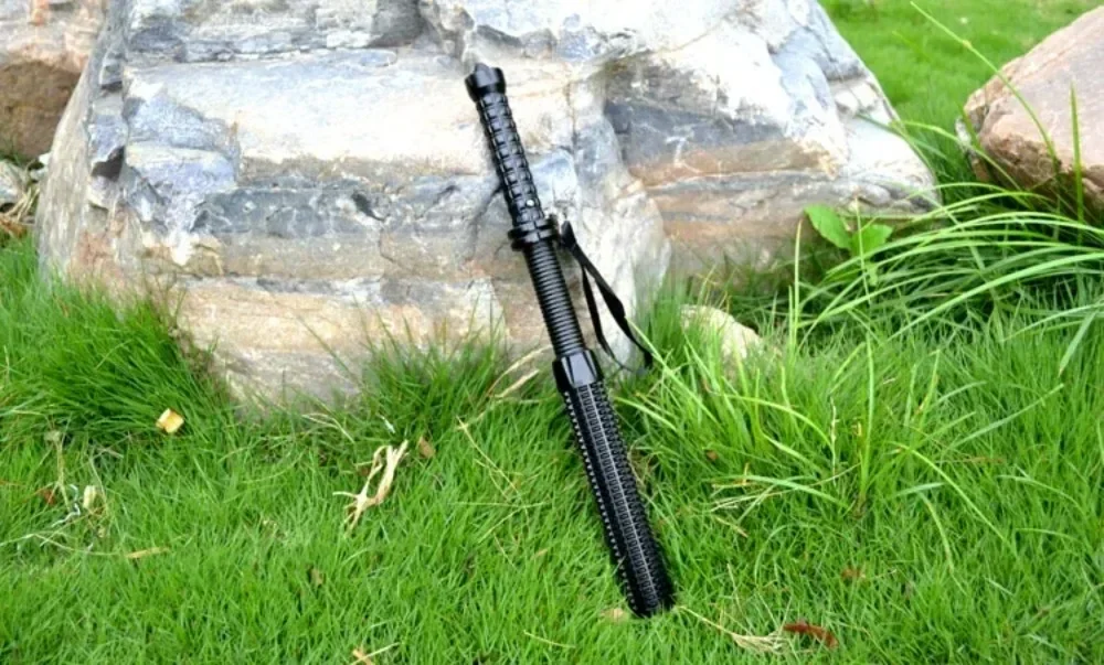 KDULIT Wolf Tooth Stick Flashlight Strong Light Charging Outdoor Super Bright Multi Functional Telescopic Self Defense Window