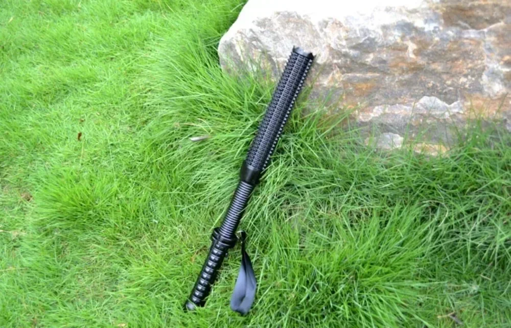 KDULIT Wolf Tooth Stick Flashlight Strong Light Charging Outdoor Super Bright Multi Functional Telescopic Self Defense Window