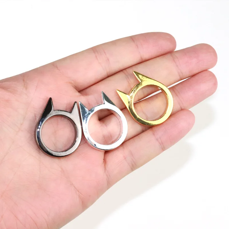 Adults Outdoor Survival Self-Defense Rings Broken Window Cat's Ear Safety Finger Rings Metal Defense Ring Self Defense Supplies